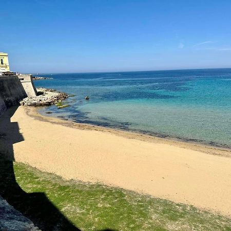 Minzoni Gallipoli Sul Mare E 130 Mt Dal Centro Exterior foto
